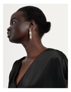 Wholesale 👏 Wayne Cooper Tiered Baguette Gold/Clear Drop Earring 👏 -Cheap Earrings Shop unnamed file 837